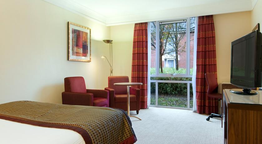 Coldra Court Hotel By Celtic Manor Ньюпорт Номер фото